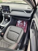 Toyota RAV4 XLE Toyota Rav4 Hybrid full option