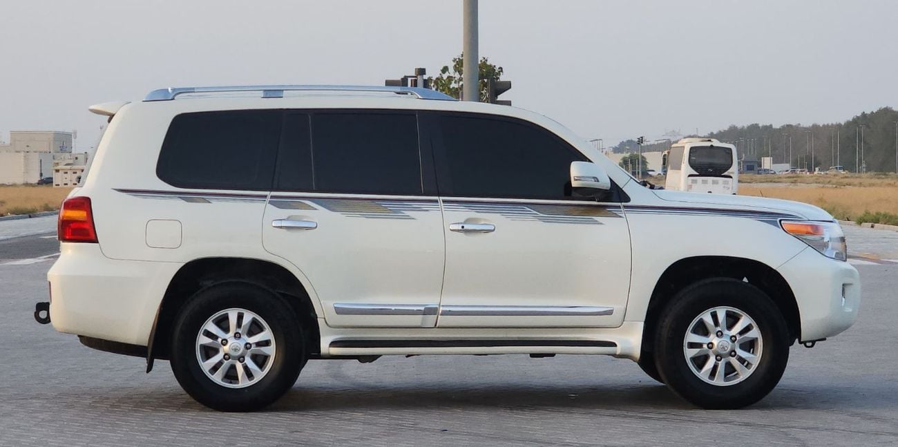 Toyota Land Cruiser GXR