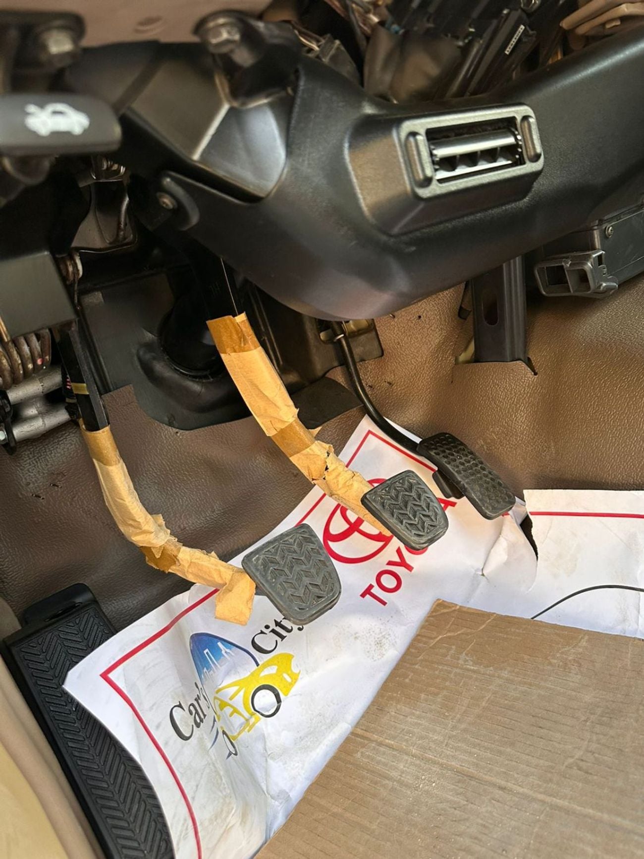 تويوتا هيلوكس Toyota Hilux II 2.4L turbo diesel II , 4x4 II manual transmission II 2025/2026