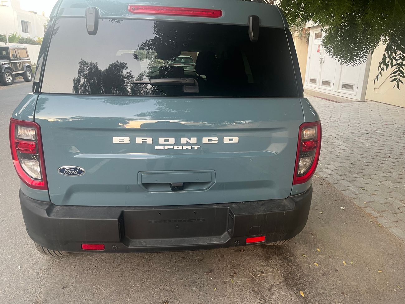 Ford Bronco TWO YEARS WARRANTY , One year service contract