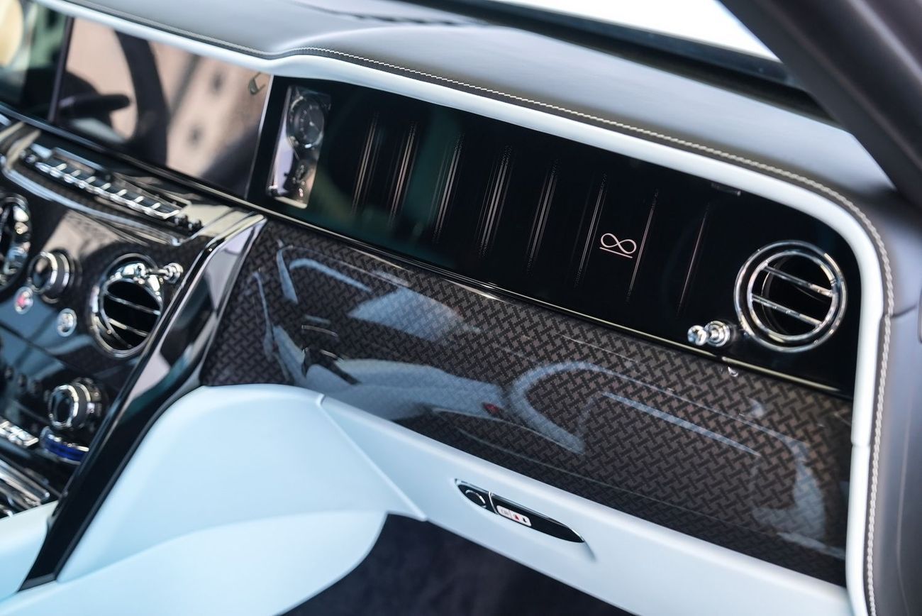 Rolls-Royce Cullinan Rolls Royce Cullinan Black Badge Series 2 Duality Seats