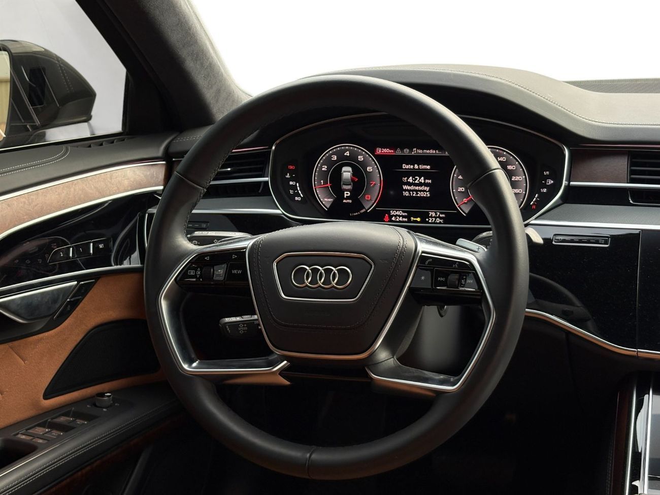 Audi A8 L 60 TFSI quattro 4.0L (454 HP) AED 6,280 P/M | 2024 | 5-Year Agency Warranty | Full Service History