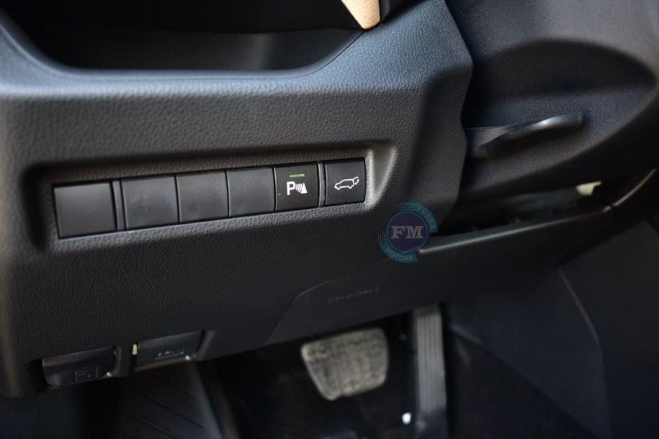 تويوتا راف ٤ XLE 2.0L Petrol Automatic