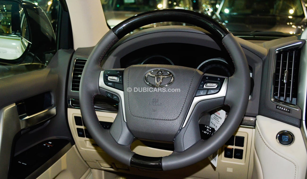 Toyota Land Cruiser VXR 5.7 V8 Grand Touring S