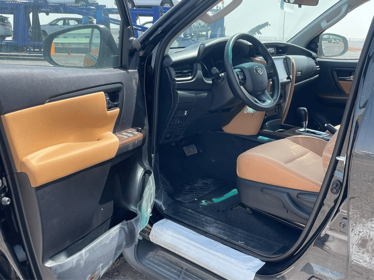 تويوتا فورتونر ECTJRD006 – 2026 Toyota Fortuner – 2.7L Petrol Auto 4wd – Black