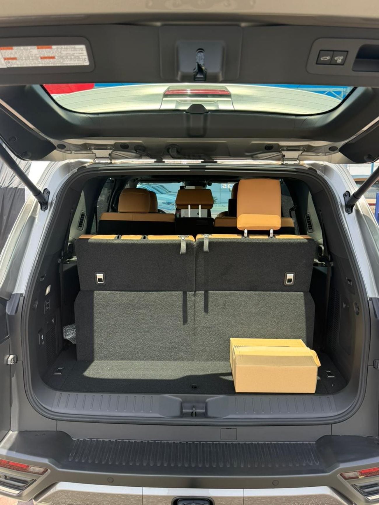 Lexus LX600 SIGNATURE