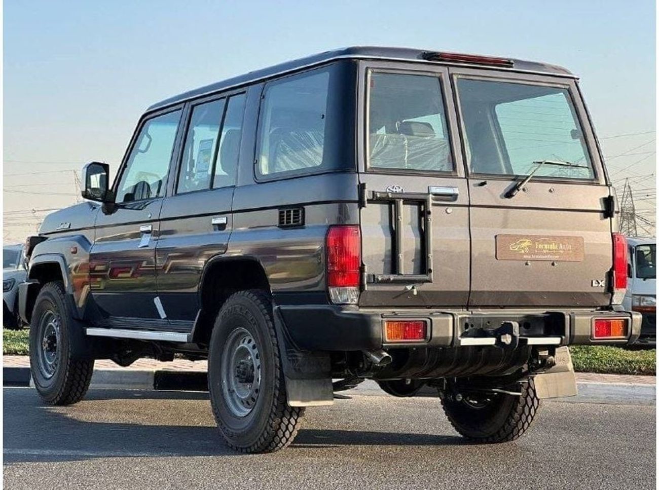 Toyota Land Cruiser 70 LC76 4.0L V6 PTR M/T //2024// STANDER OPTION WITH CRUISE CONTROL , POWER WINDOWS // SPECIAL OFFER //