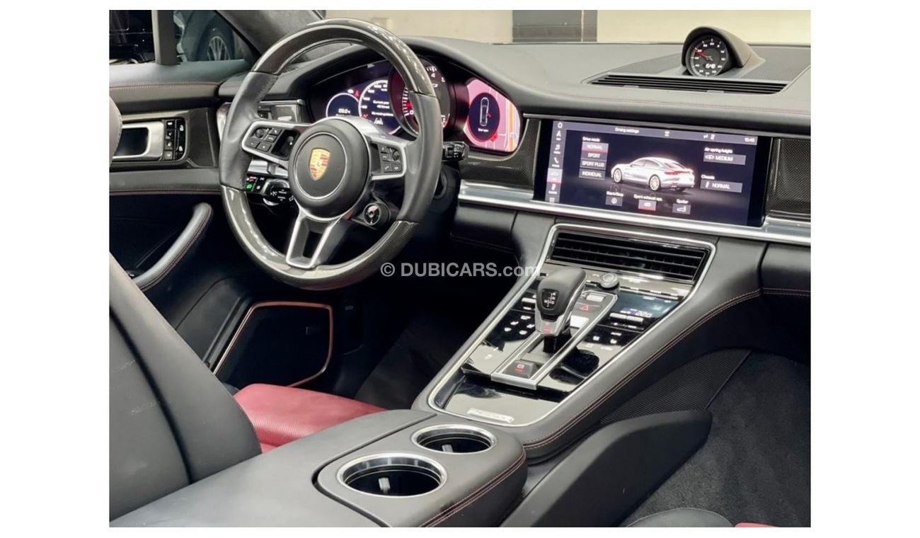 Porsche Panamera 2019 Porsche Panamera GTS Black Edition-Porsche Warranty-Full Service History-GCC.