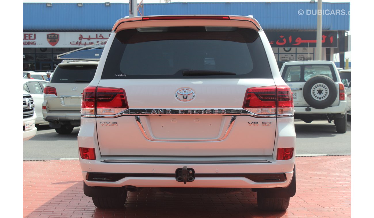 Toyota Land Cruiser (2016) VXR V8 5.7, Inclusive VAT