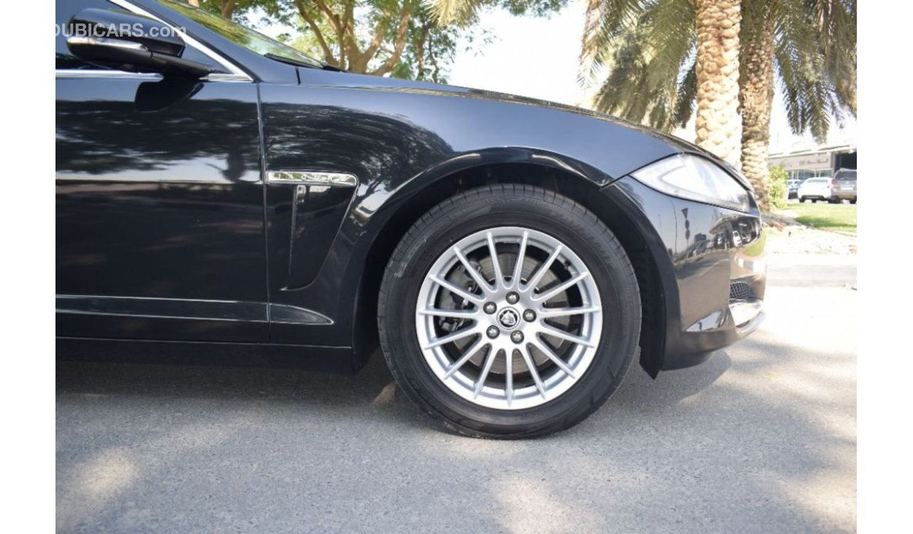 Jaguar XF 2012 - Luxury Edition - GCC Specs - Very Good Condition