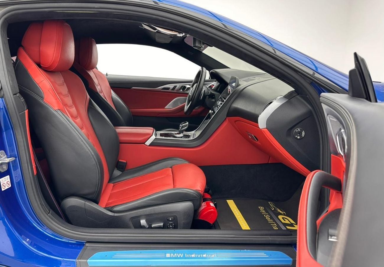 BMW M850i SL Carbon Edition 4.4L 2019 BMW M850i Individual Carbon Core, 07/2026 BMW Warranty, 06/2026 BMW Serv
