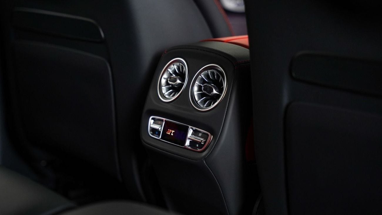 Mercedes-Benz G 63 AMG 4MATIC SUV GCC 2025 Fully Original Carbon Perfomance Package 5 Year Gargash Auto Warranty