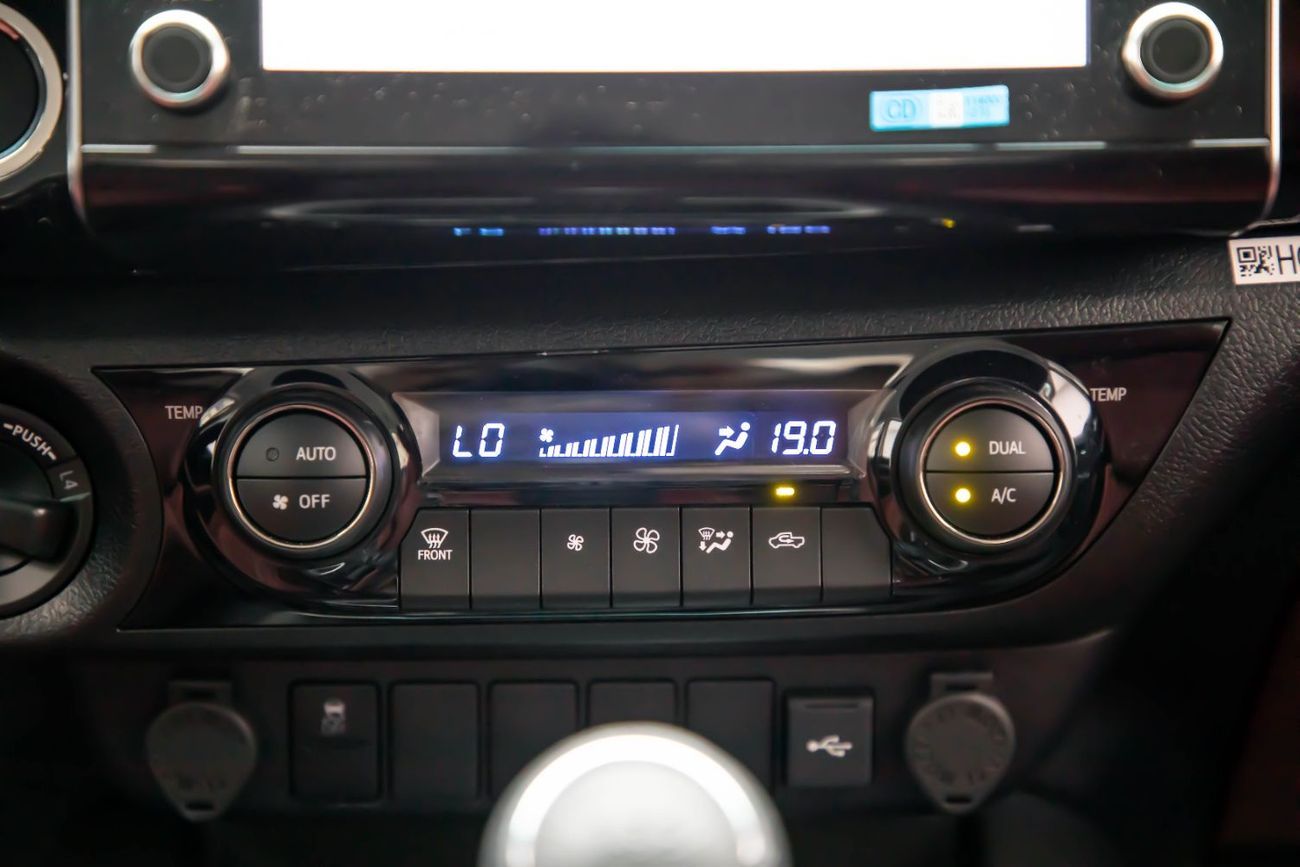 Toyota Hilux 2.7L - Manual - Super White Inside Red | Export Only