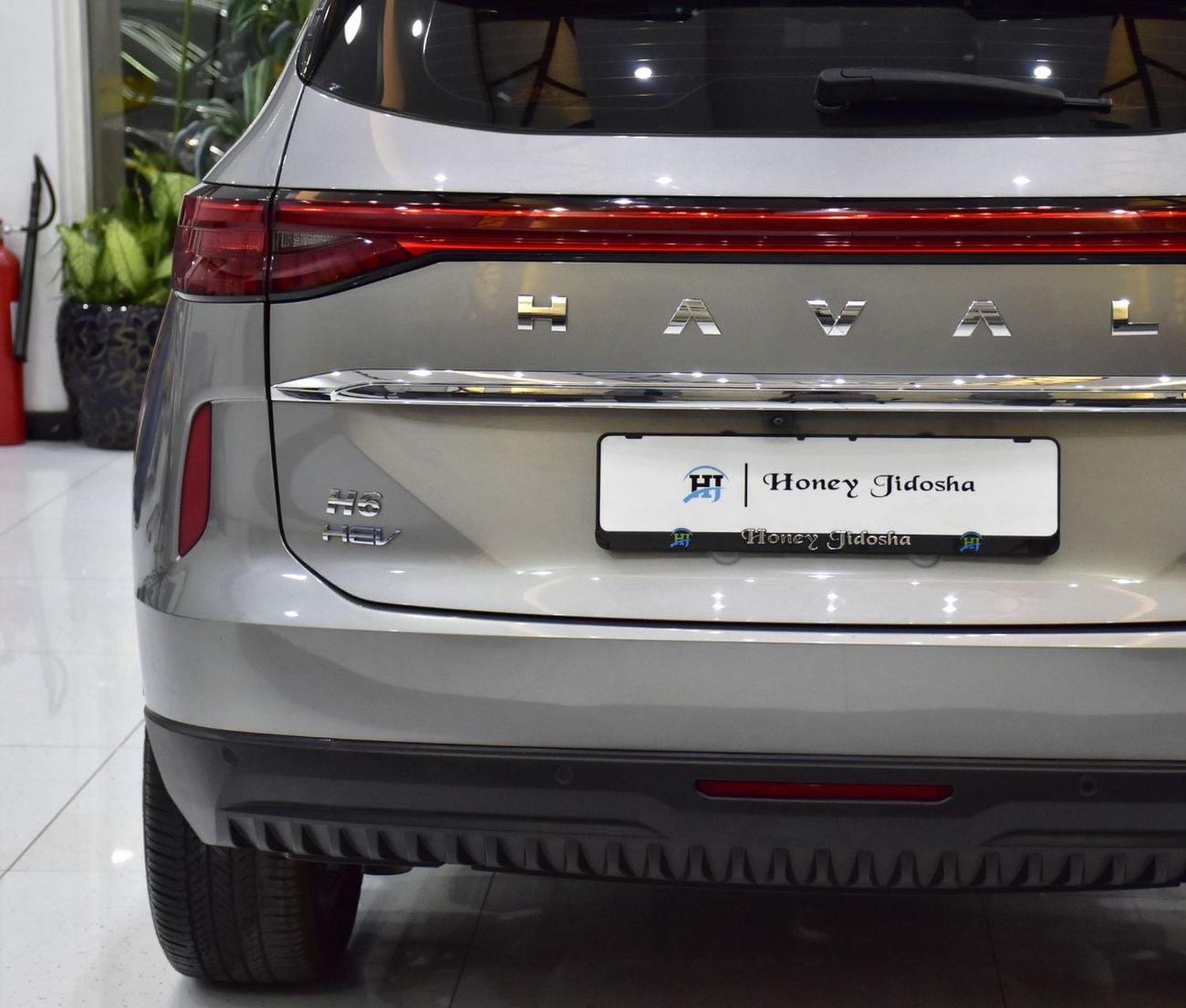 هافال H6 HEV PREMIUM EXCELLENT DEAL for our Haval H6 HEV ( 2024 Model ) in Silver Color GCC Specs