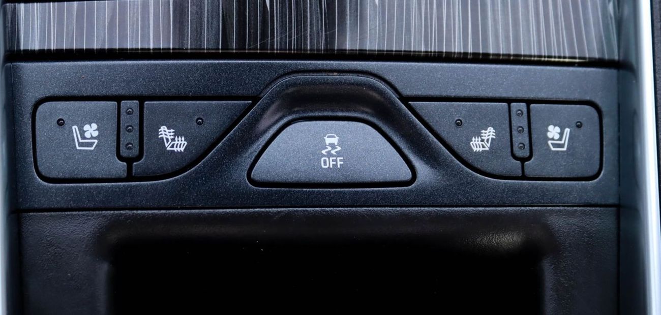 شيفروليه إمبالا Chevrolet impala V6 2018 full option GCC , accident-free excellent condition, 1175 pm