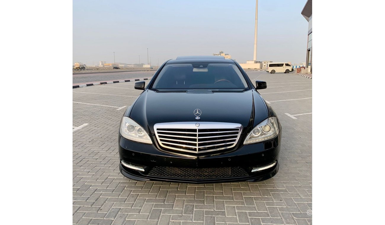 مرسيدس بنز S 550