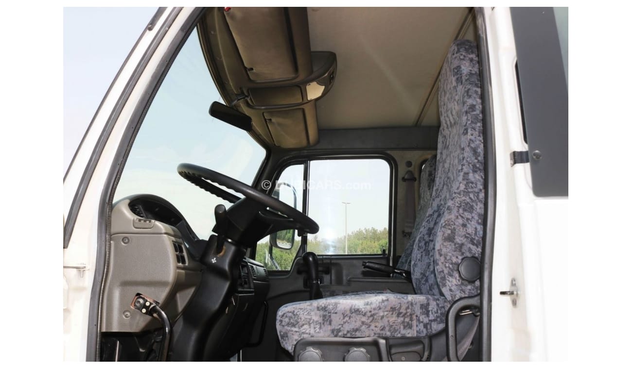 Nissan United Diesel 2016 - UD MK 210 - 7 TON - GCC SPECS  - EXCELLENT CONDITION VAT EXCLUDED