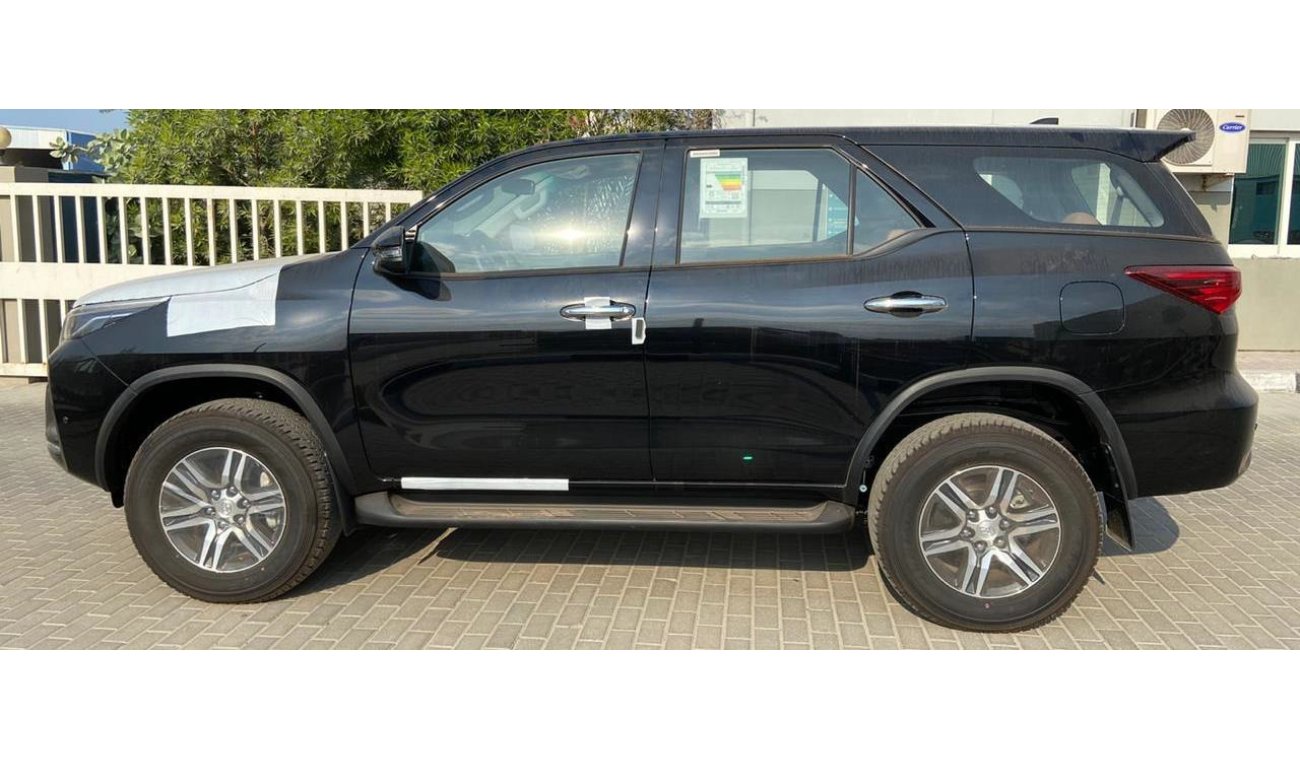 Toyota Fortuner NEW SHAPE 2.7L 4x4 LOW 6AT, 2021 LIMITED STOCK AVAILABLE IN COLORS