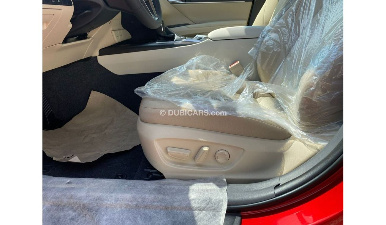 تويوتا كامري تويوتا كامري GLE ، 2.5 لتر ، هايبرد ، لون أحمر ، موديل 2021