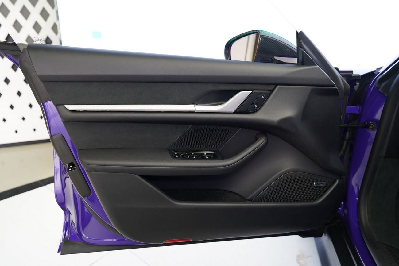 بورش تايكان