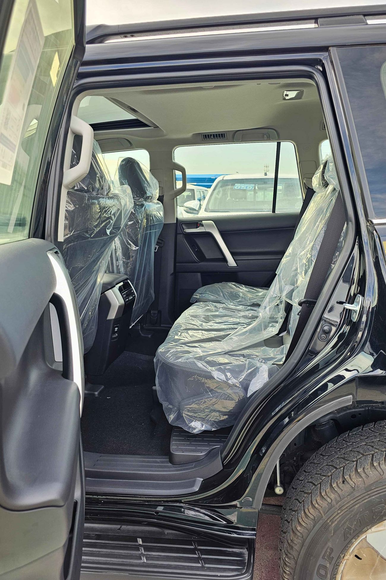 Toyota Prado VX-E, 4.0L V6 PETROL, DRIVER POWER SEATS / SUNROOF / AUTO A/C (CODE # PSR40VXED)