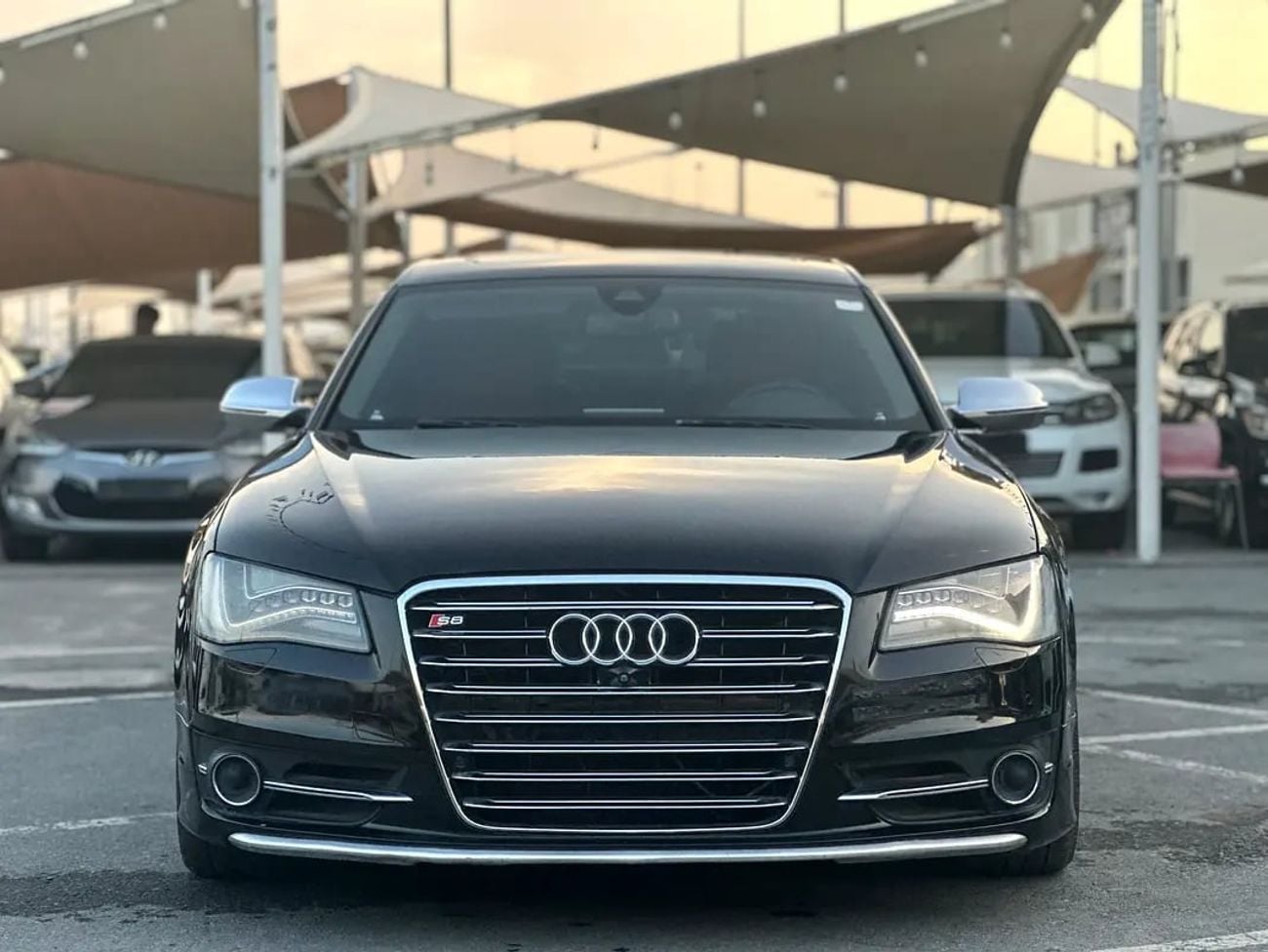 Audi S8 4.0 TFSI quattro - GCC Specs