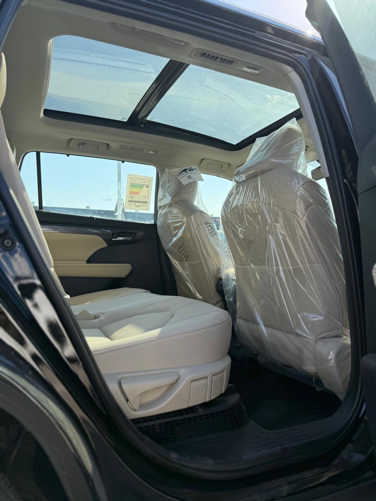 تويوتا هايلاندر TOYOTA HIGHLANDER , HEV , LIMITED 2.5L HYBRID 7 SEATS , 2025 MODEL