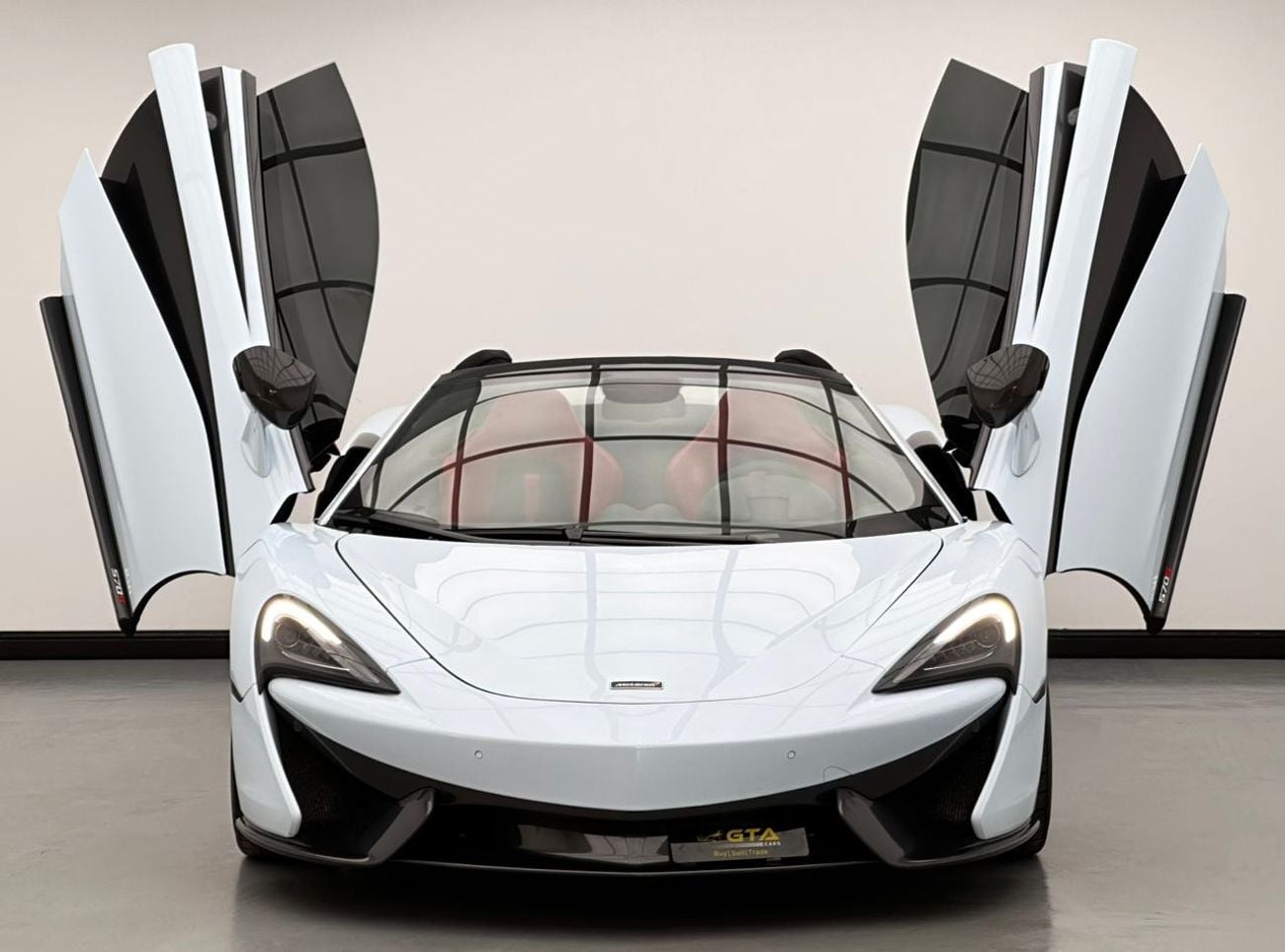 McLaren 570S Spider 2018 McLaren 570s Spider, McLaren Service History, Excellent Condition, GCC