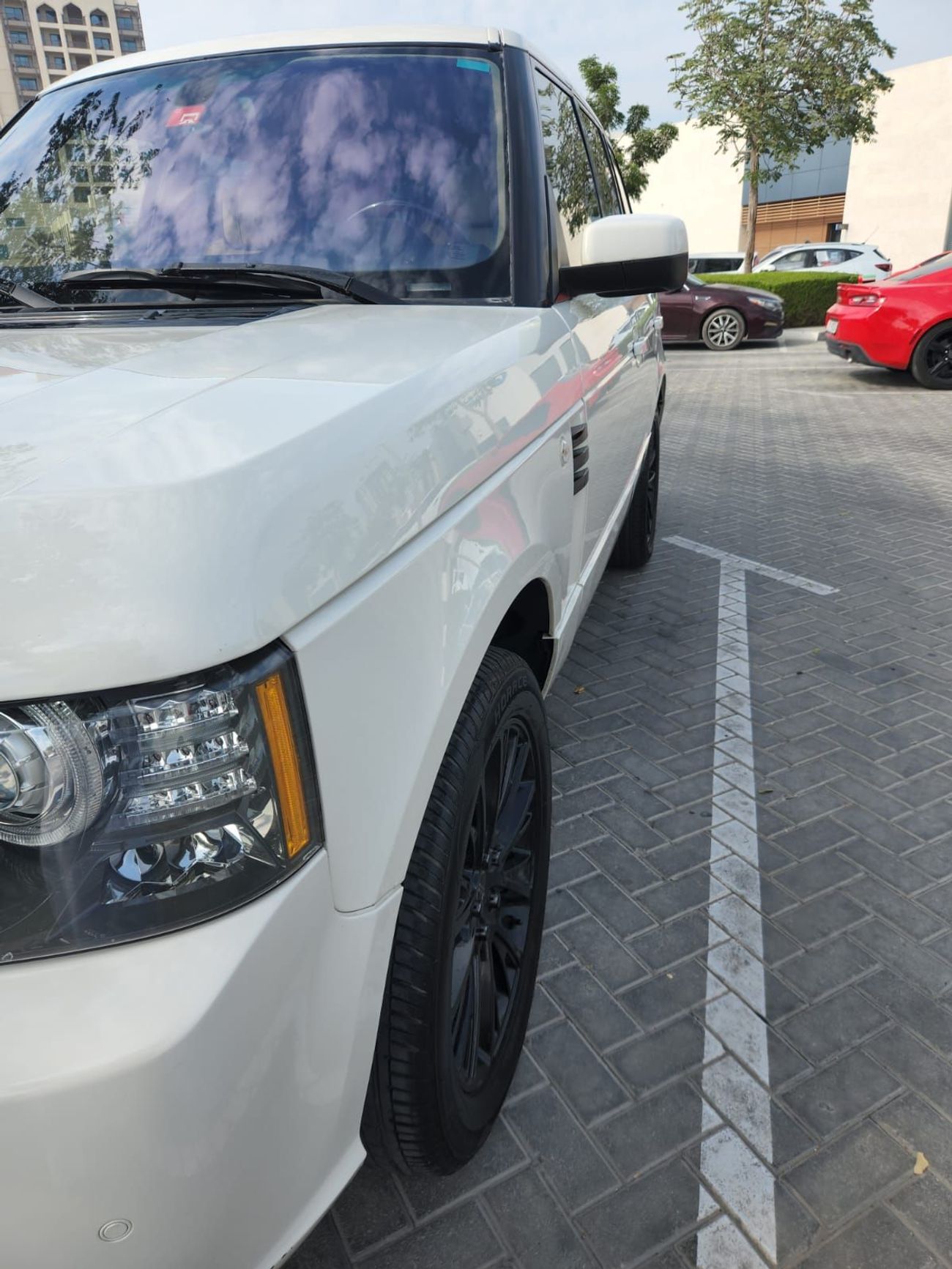 Land Rover Range Rover supercharged V8