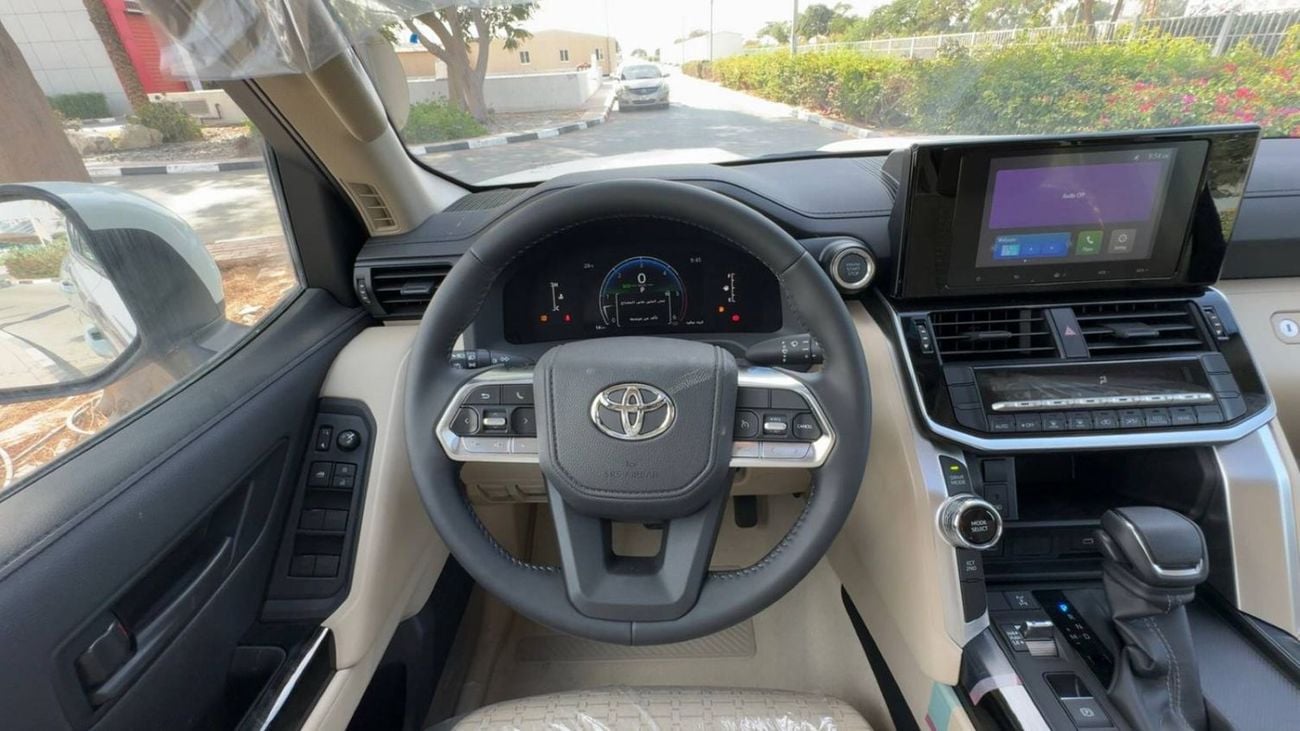 Toyota Land Cruiser 2025 TOYOTA LAND CRUISER GXR 3.3L GCC BRAND NEW 0KM