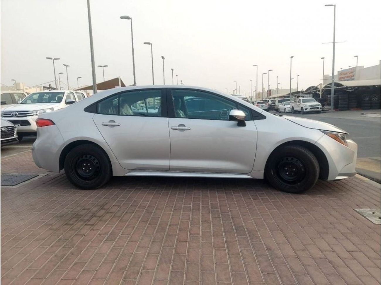 تويوتا كورولا 1.8L PETROL AUTOMATIC TRANSMISSION