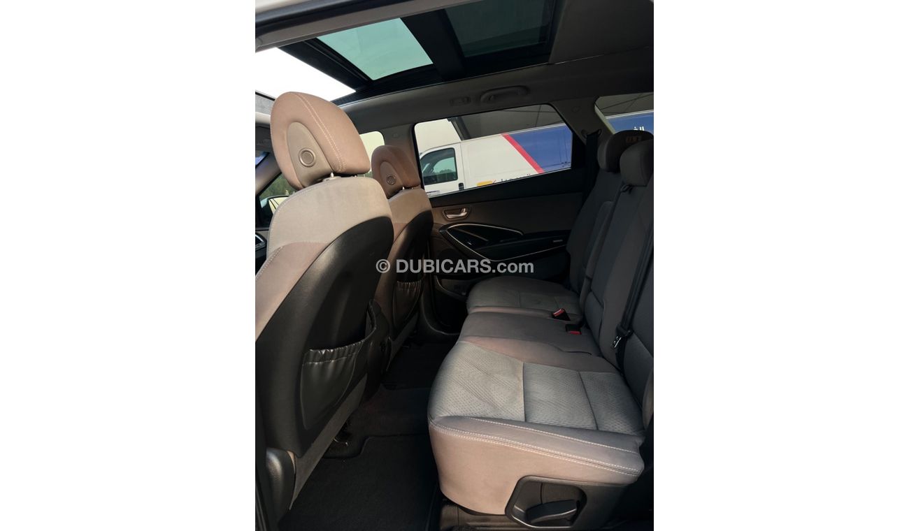Hyundai Santa Fe GLS Top