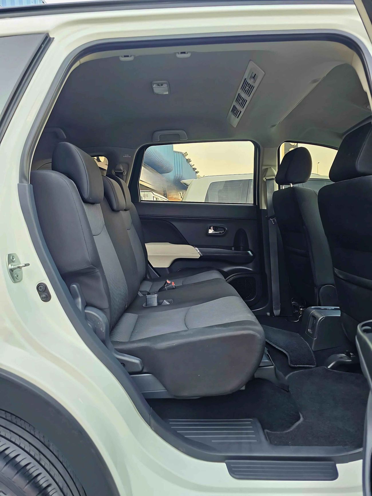 تويوتا راش / 1.5L V4 / 7 SEATER / GCC / EXPORT ONLY / LOT#51343