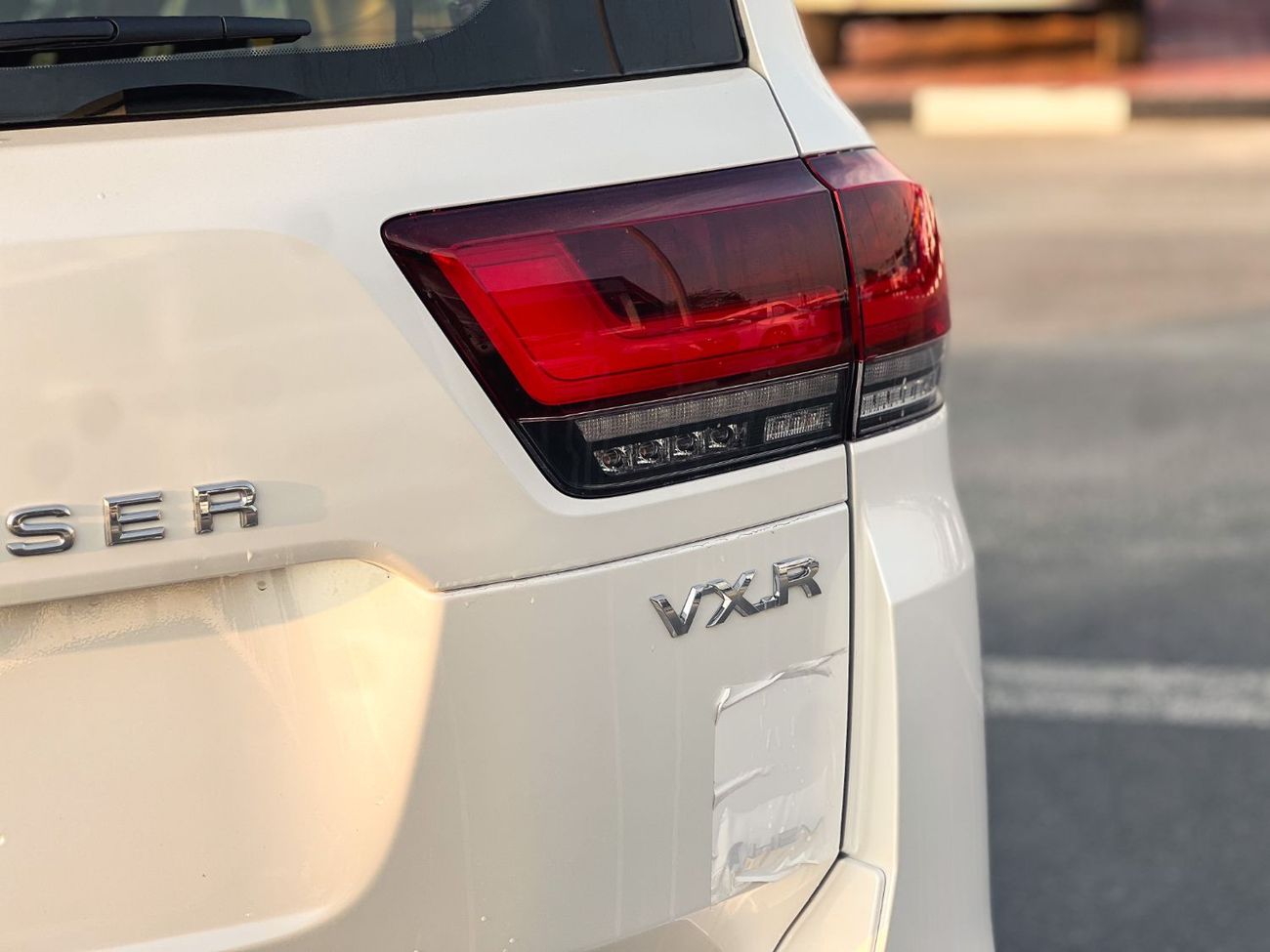 Toyota Land Cruiser 3.5T VXR Hybrid EXPORT PRICE - 2025 LC300 3.5L VXR Hybrid (Highest Spec - Oman)