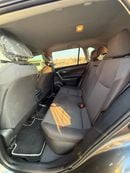 تويوتا راف ٤ XLE 2.5L