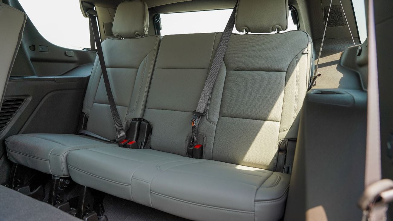 جي أم سي يوكون GMC Yukon Elevation 2025 | 2WD | Sunroof (Export)