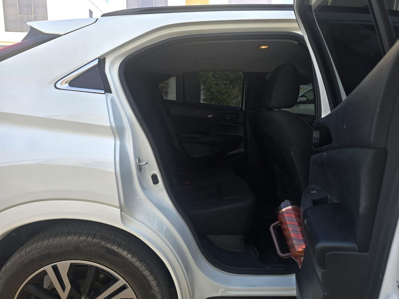 Mitsubishi Eclipse Cross RVSI 1.5T GLS (Mid Option)