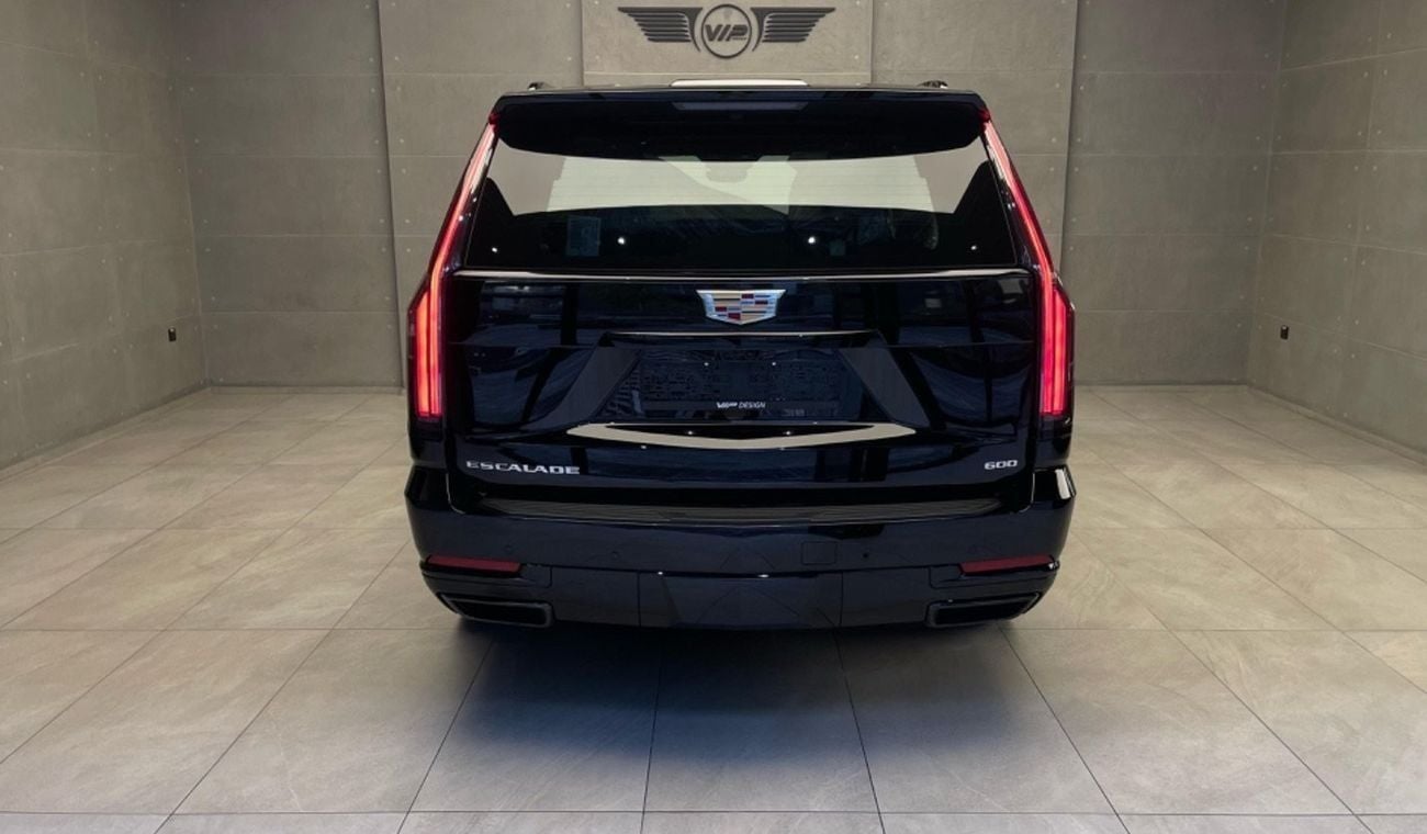 Cadillac Escalade Sport Platinum | 2025 | GCC Specs | Brand New | Agency Warranty & Service | Full Options
