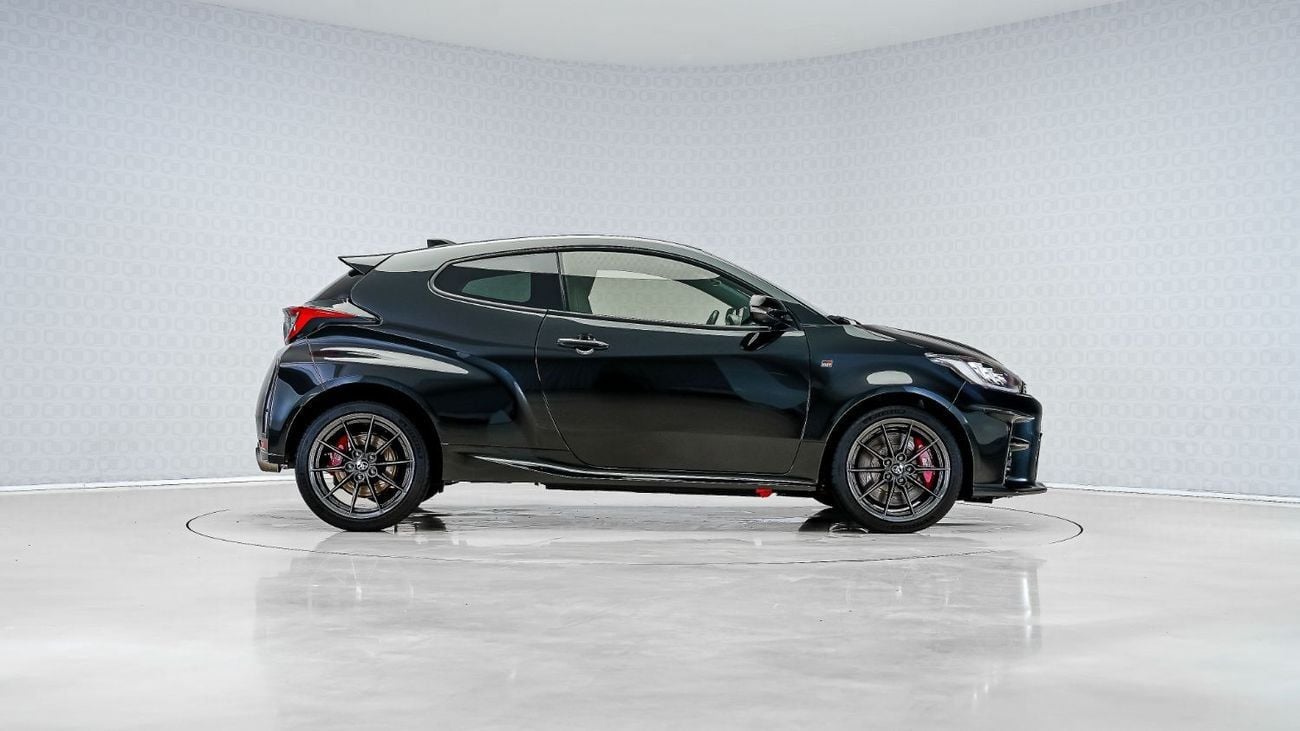 تويوتا يارس Yaris GR Circuit Pack | AED 2,732 PM | Milltek Eventuri Enhanced | Ramadan Offer