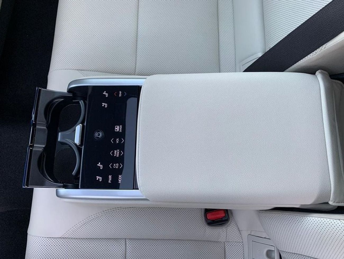 Toyota Camry 2025 TOYOTA CAMRY LIMITED 2.5L V4 HYBRID FULL OPTION