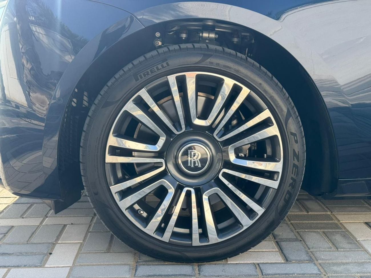 Rolls-Royce Ghost 6.75T Short Wheelbase