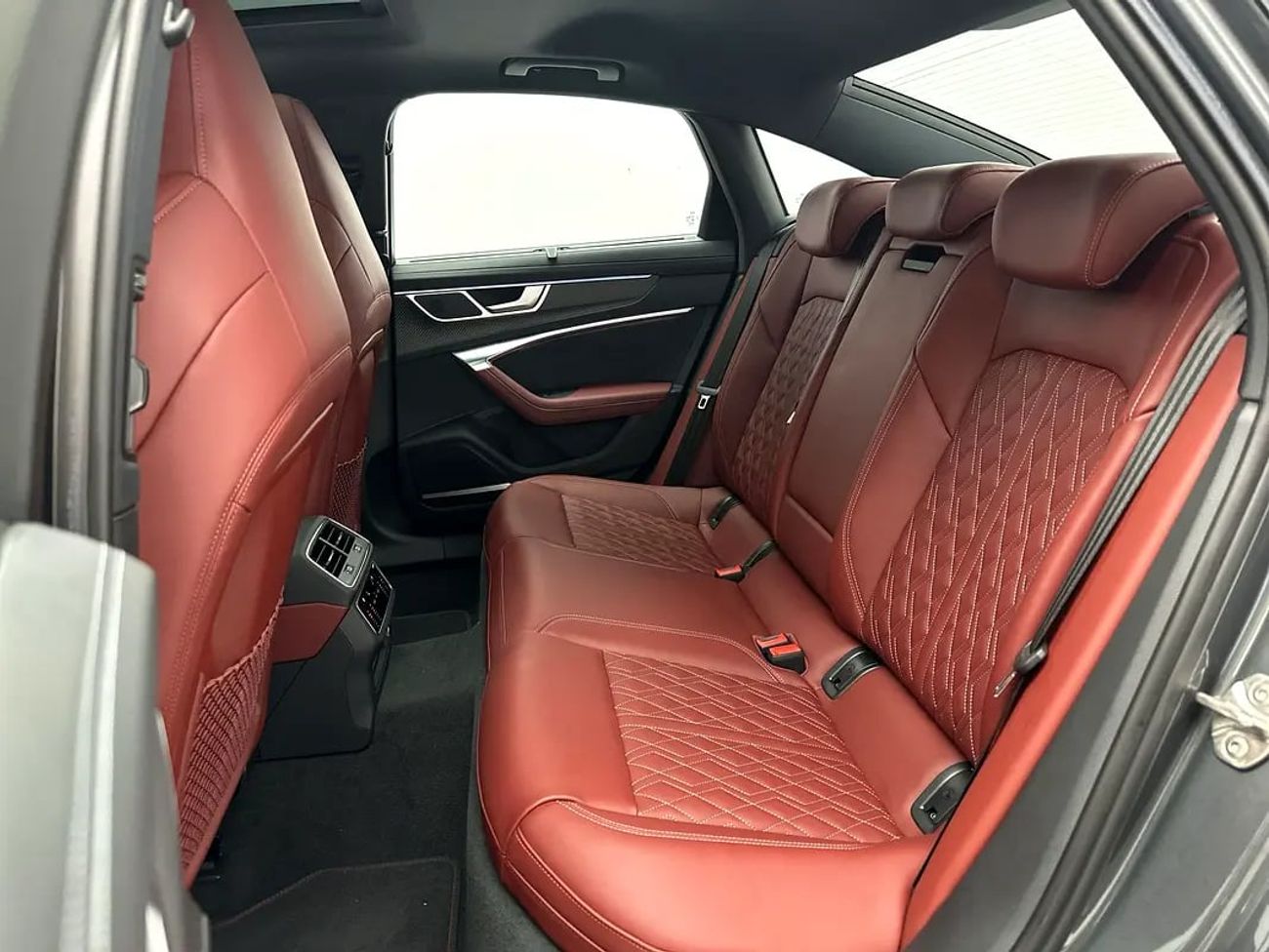 Audi S6 S6 Sedan TFSI 450hp (Ref# 26096)