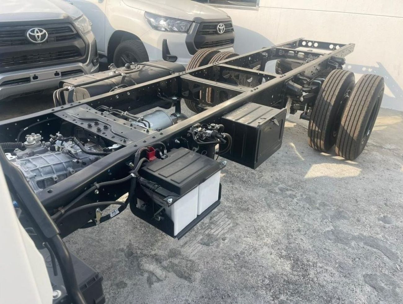 Hino 300 2023 Hino 712 4Tons Diesel Manual