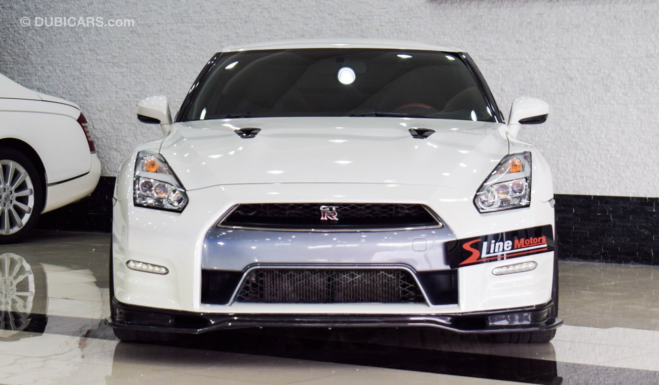 Nissan GT-R