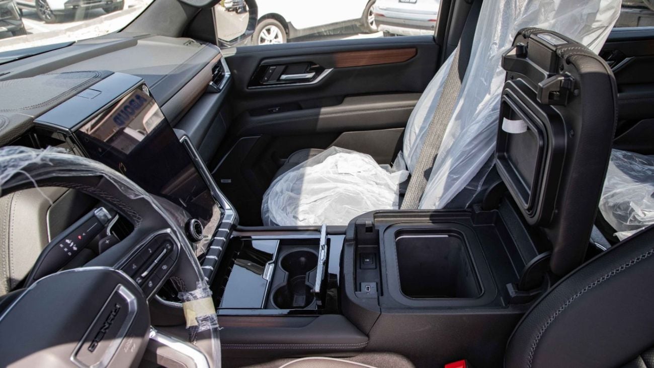 GMC Yukon XL DENALI XL | 3 Years Warranty and 5 Years Serves | 2025 | For Local Registration +10%