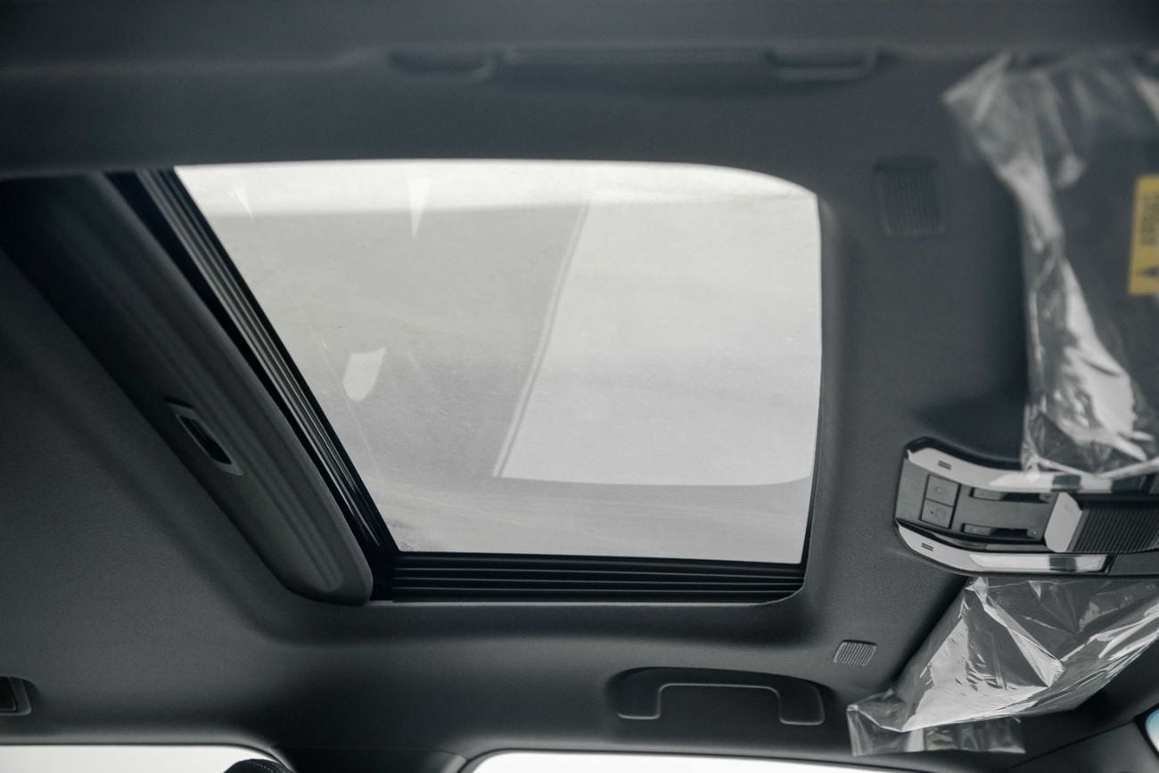 تويوتا برادو 2.4L - Platinum White Inside Black | Export Only