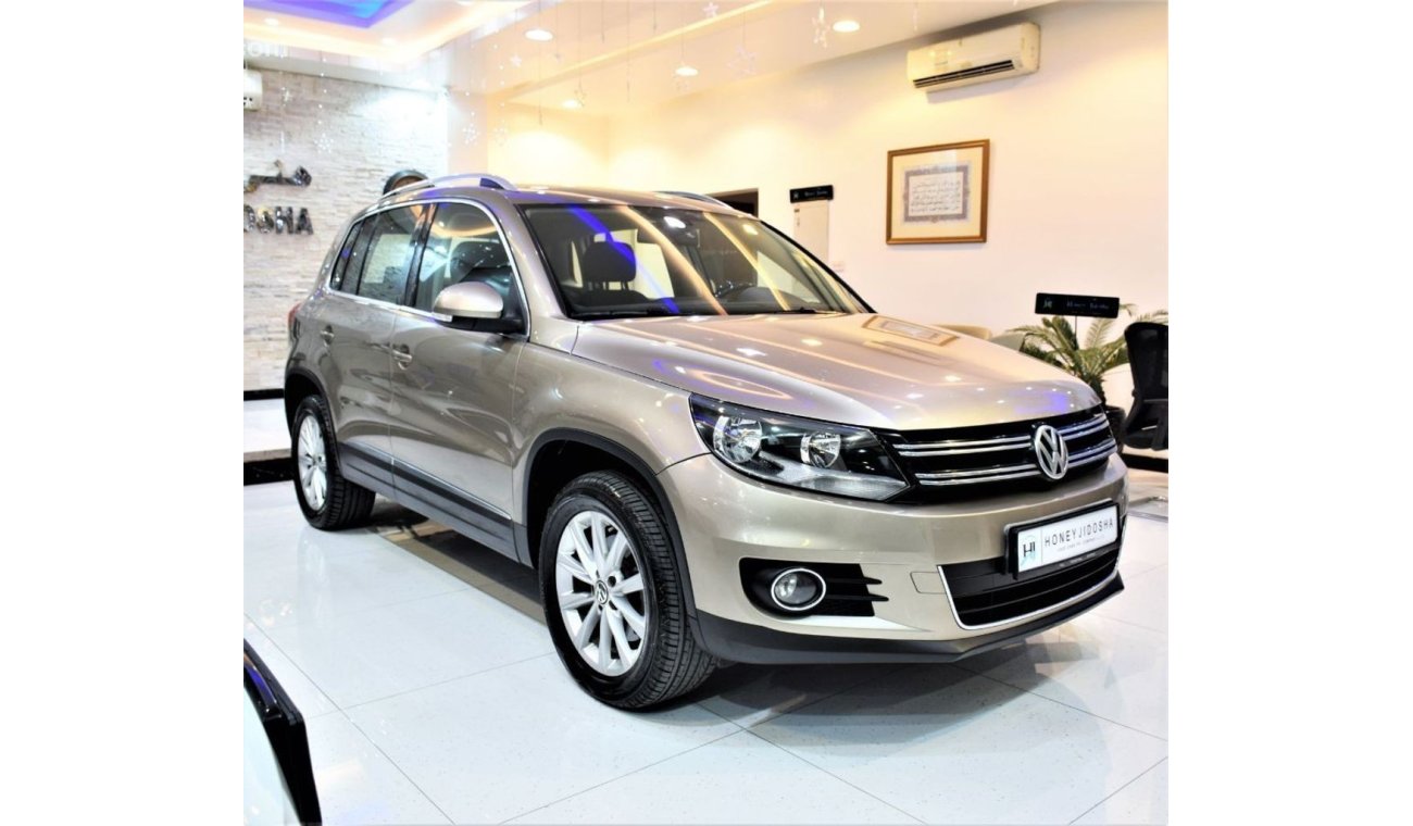 Volkswagen Tiguan Volkswagen Tiguan 2.0 TSI 4 Motion 2013 Model!! in Gold Color! GCC Specs