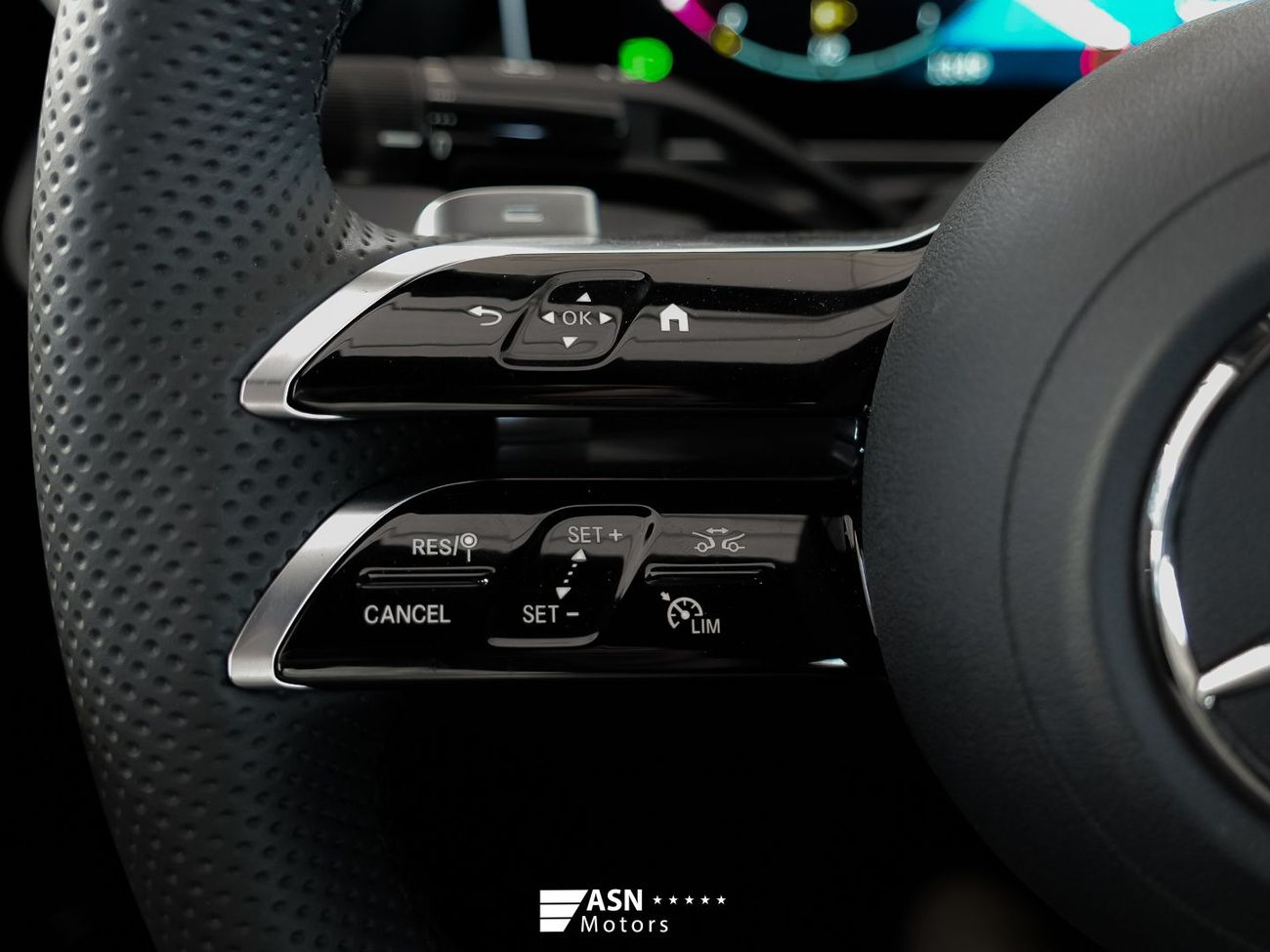 Mercedes-Benz C 200 L 1.5T Sport Edition 2025 (Export Price)