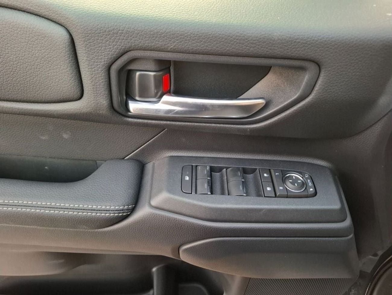 تويوتا برادو GXR PRADO 2.8 TURBO DIESEL LIMITED AUTO 2024