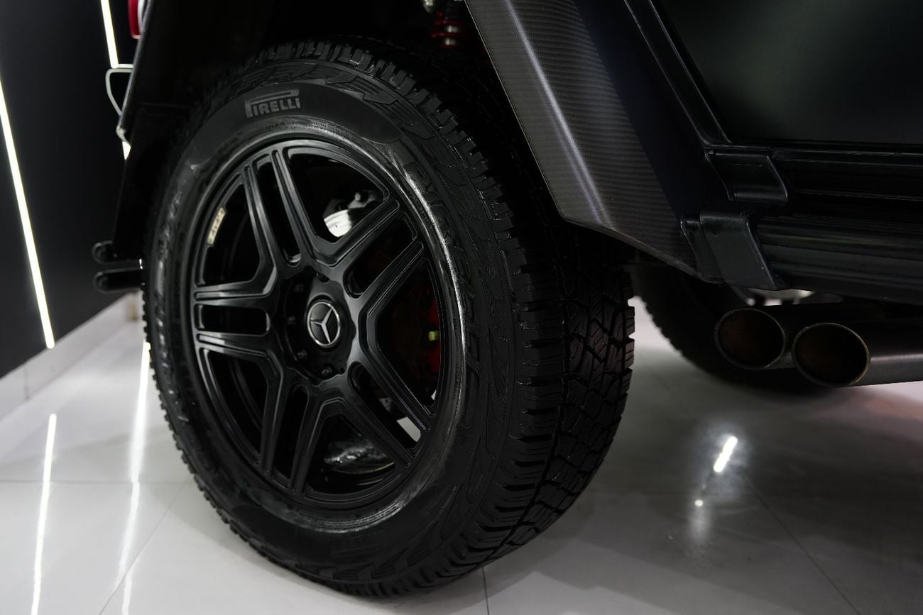 مرسيدس بنز G 500 4X4 4.0L Carbon Fiber Trim, Harman/Kardon Audio, Power Running Boards, GCC Specs!!